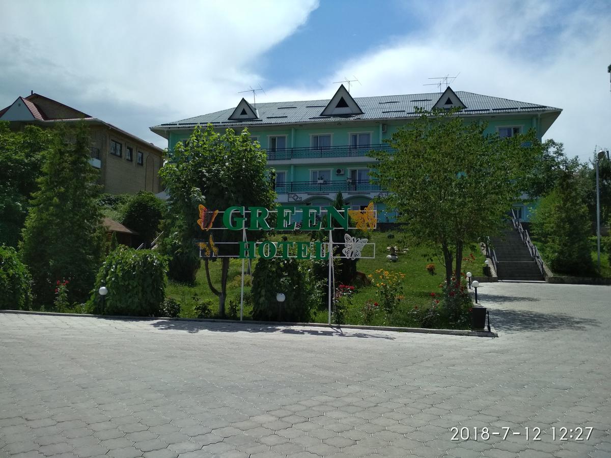 Green Hotel Almatî Exterior foto